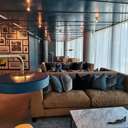 Charles Hope Canary Wharf South Quay Londres Extérieur photo